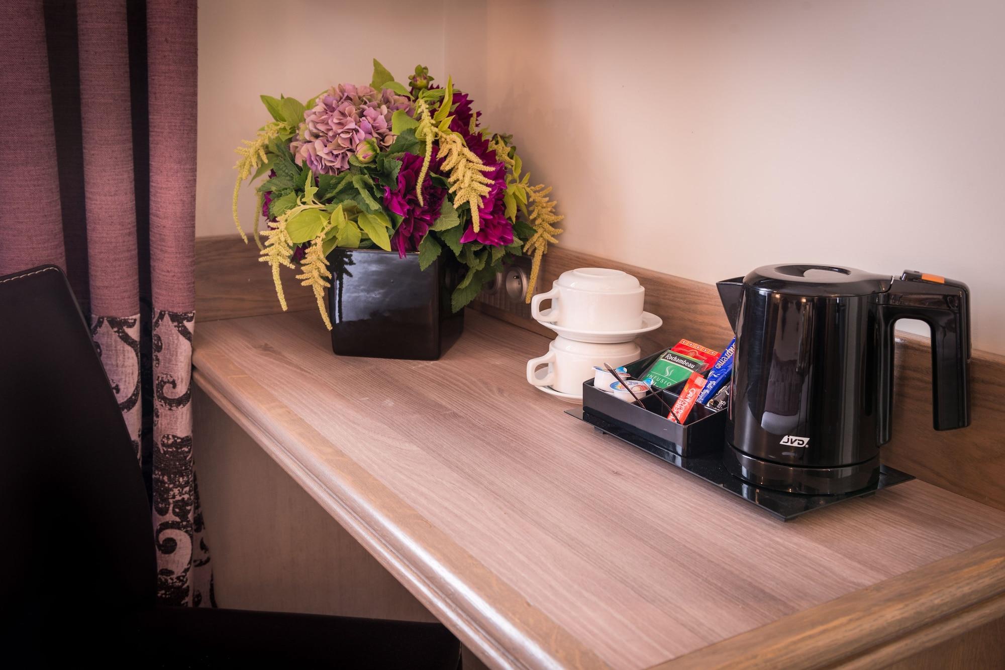 פריז Hotel Monceau Wagram מראה חיצוני תמונה