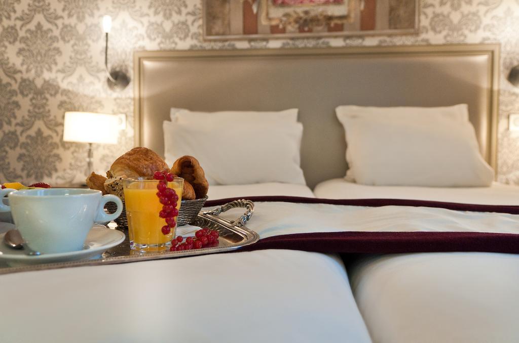 פריז Hotel Monceau Wagram מראה חיצוני תמונה